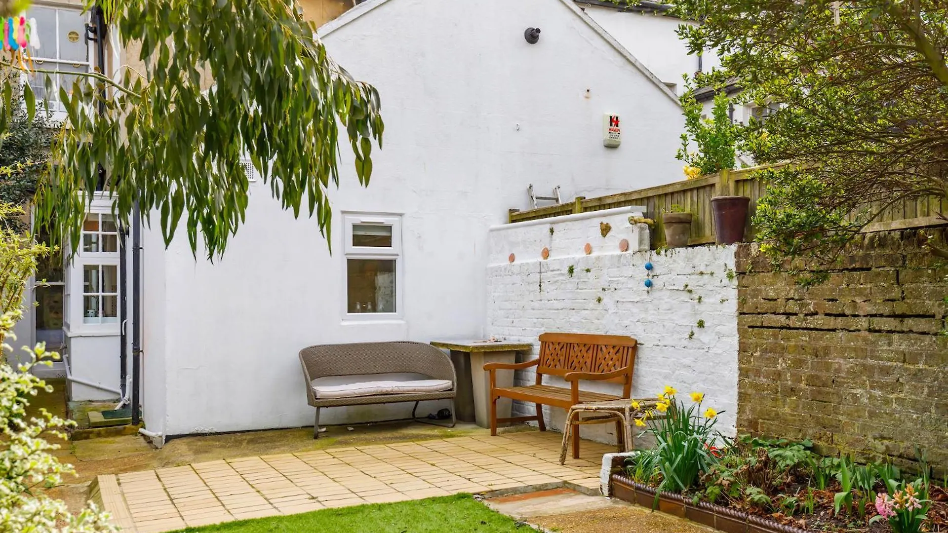 Central Hove Flat W Large Garden 0*, Brighton United Kingdom