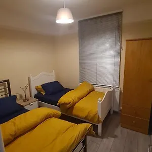 entire-2-bedroom-home-flat-in-london-central-line.cambridgehotelsuk.com/