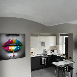 Apartment Studio In &, Brighton