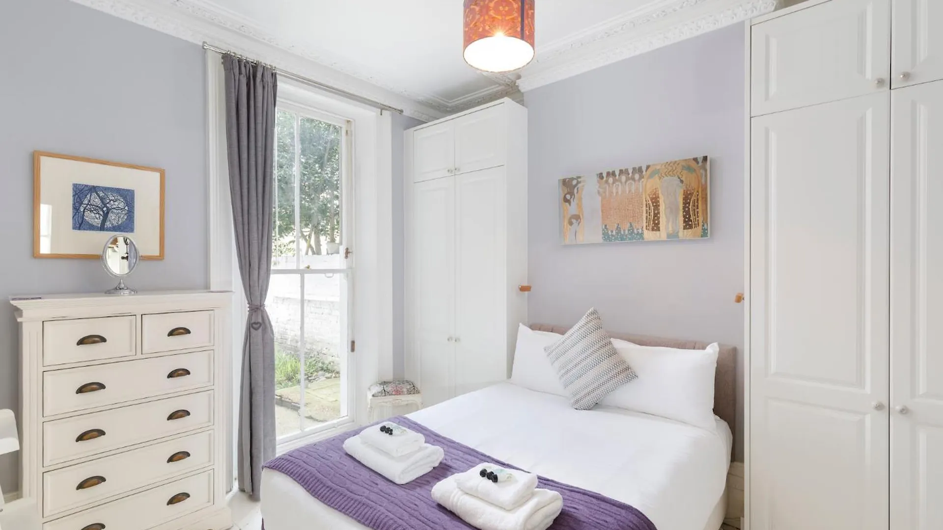 Central Hove Flat W Large Garden